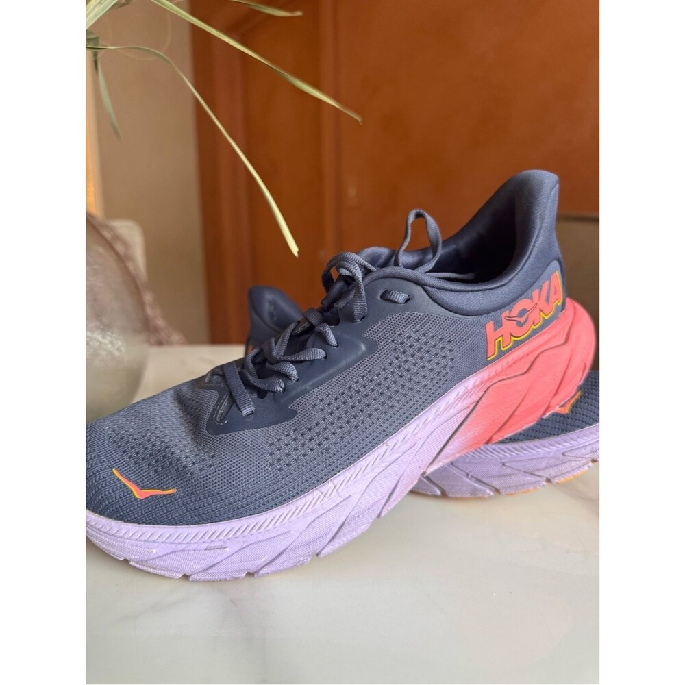 HOKA One One Arahi 7 Running Shoes Women’s 8.5 Gray Orange
